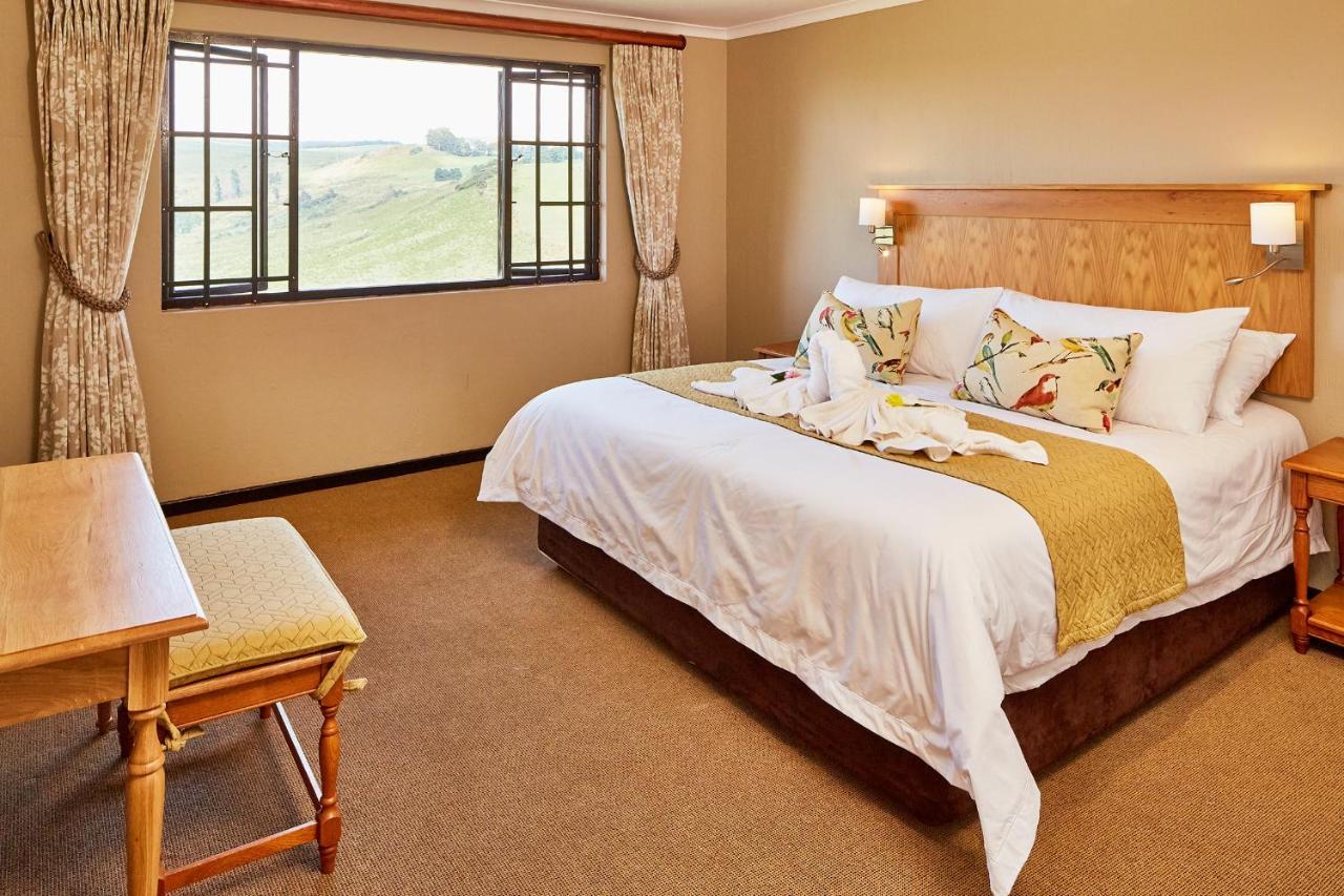 First Group Midlands Saddle And Trout Hotell Mooirivier Exteriör bild